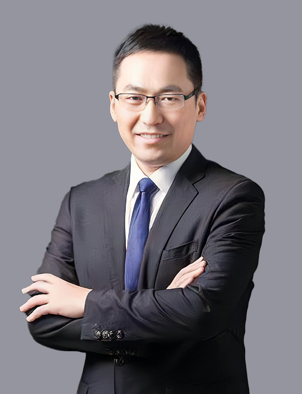 陈育